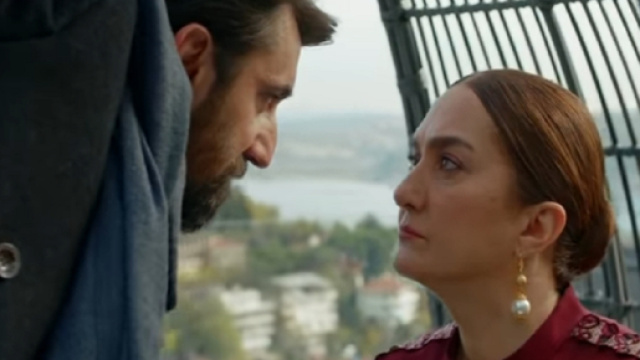 Dolunay, trama puntata 69: Hakan rimanda il suo piano contro gli Aslan a causa di Leman