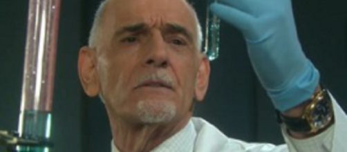 Days of Our Lives: Kristen save Kate (Twitter @joanievinson)