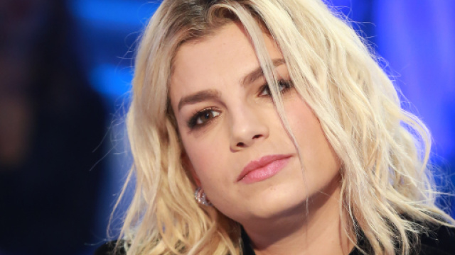 Emma si ferma per un problema di salute
