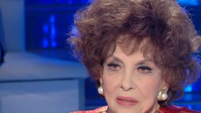 Gina Lollobrigida e il racconto della violenza subita a Domenica In