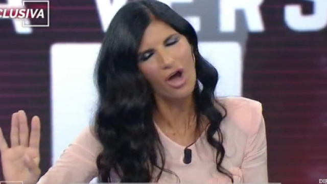 Pamela Prati racconta la sua verit&agrave; sul caso Caltagirone da Giletti