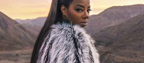 Al&eacute;m de Ludmilla, a funkeira Anitta e a atriz Nanda Costa tamb&eacute;m assumiram ser bi (Arquivo Blasting News)