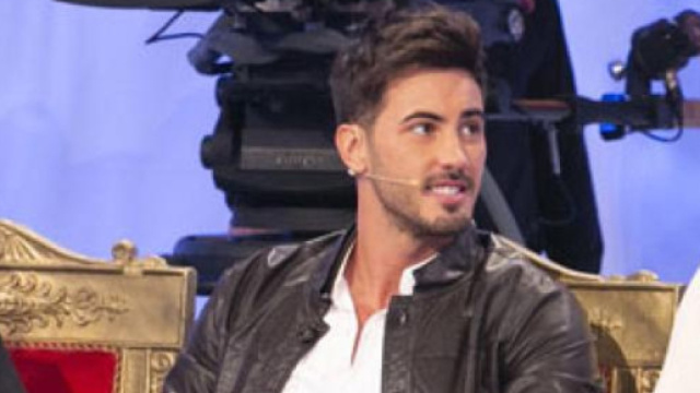 Uomini e donne, Ivan Gonzalez ha risposto ai commenti negativi, negando di avere fatto una scelta 'di comodo'