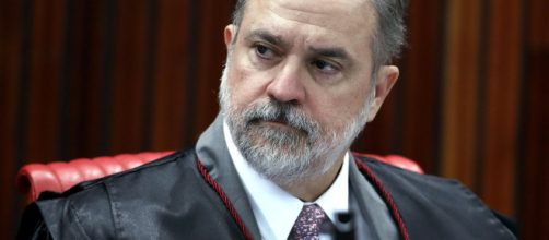 Ap&oacute;s avalia&ccedil;&atilde;o no Senado, Aras &eacute; nomeado Procurador-Geral da PGR. (Arquivo Blasting News)
