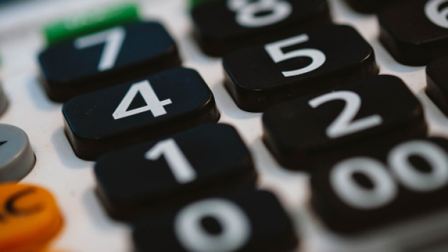 Pensioni anticipate Q100 e RdC: risparmi per 2,5 miliardi di euro