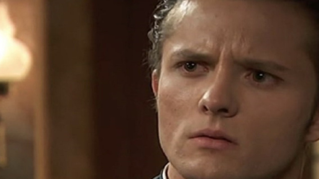 Acacias 38, spoiler al 12 ottobre: Samuel si rivolge ad uno strozzino