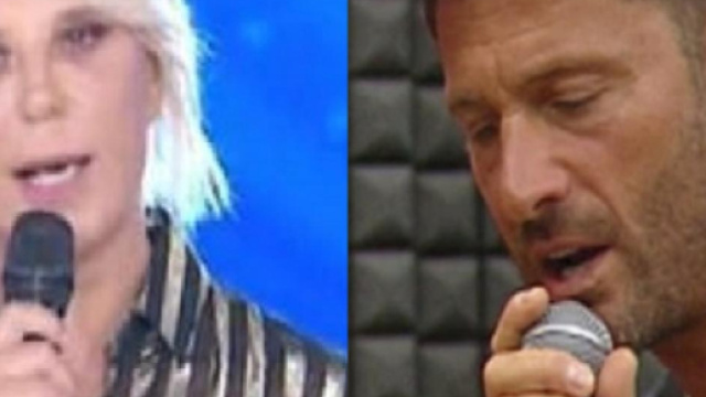 Scintille tra Maria De Filippi e Filippo Bisciglia ad Amici Celebrities