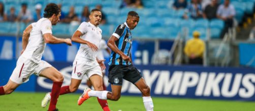 Flu tentar&aacute; afastar a crise contra reservas do Gr&ecirc;mio. (Lucas Uebel/Gr&ecirc;mio)
