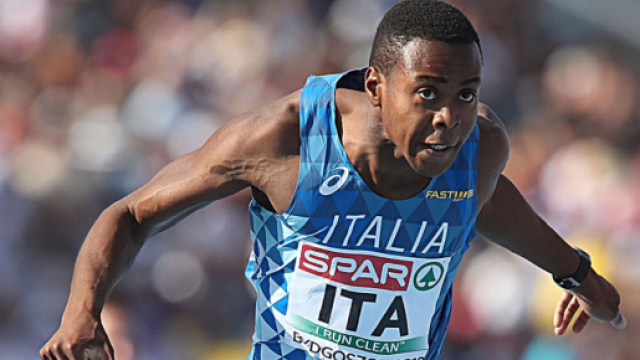 Fausto Desalu alle prese con la semifinale dei 200 metri ai Mondiali di Doha