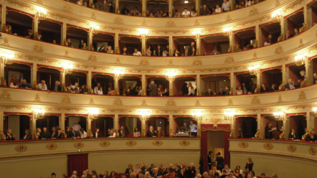 Casting per due importanti spettacoli teatrali