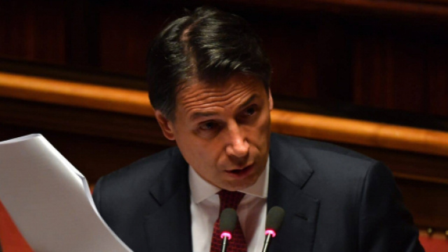 Conte alla Camera per la fiducia