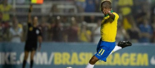 Rom&aacute;rio teve gol impedido durante cl&aacute;ssico conta a It&aacute;lia. (Arquivo Blasting News)