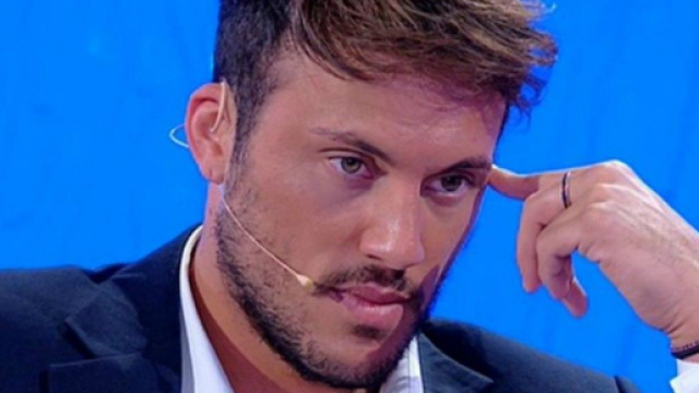 Uomini e Donne. Giulio Raselli potrebbe scegliere luned&igrave; 20 gennaio live su Canale 5.