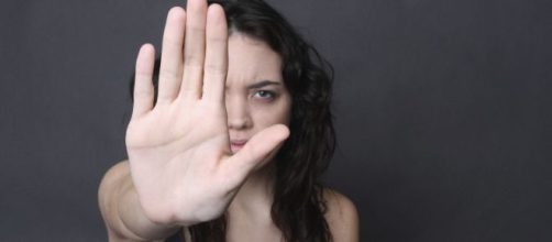 V&iacute;tima de viol&ecirc;ncia dom&eacute;stica poder&aacute; comprar carro com isen&ccedil;&atilde;o de imposto. (Arquivo Blasting News)