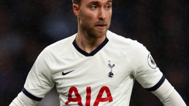 Il calciatore Eriksen avrebbe salutato i suoi attuali tifosi inglesi.