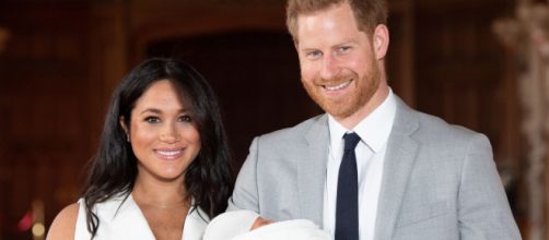 Sa&iacute;da de Meghan e Harry da fam&iacute;lia real pode aquecer m&iacute;dia brit&acirc;nica. (Arquivo Blasting News)
