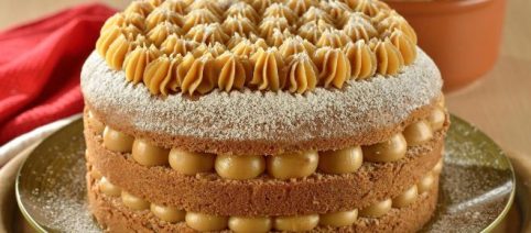 Receita de bolo churros com recheio de doce de leite