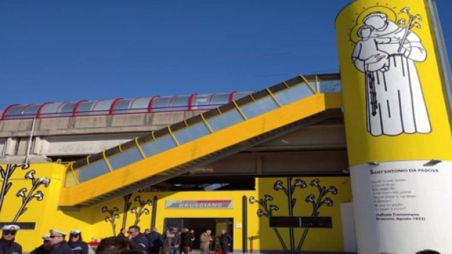 Stazioni EAV Brusciano rimessa a nuovo