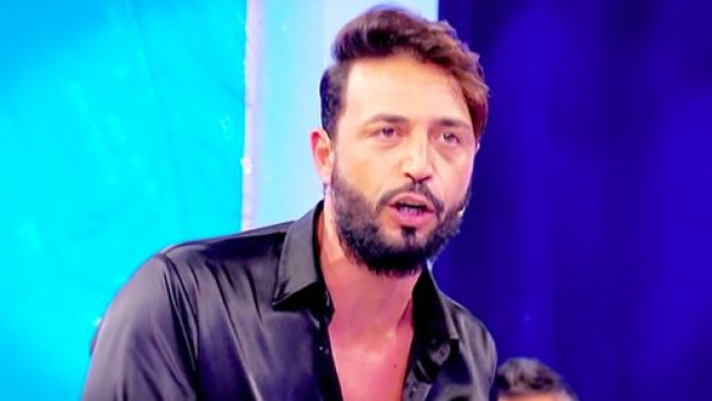 Uomini e Donne, Armando su Barbara: 'Fisicamente mi &egrave; sempre piaciuta'
