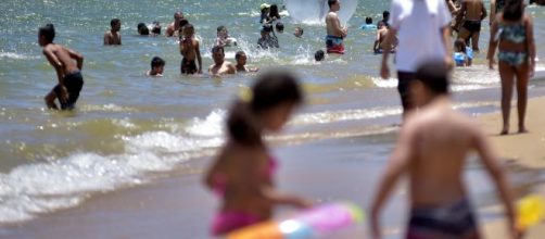 Casos de intoxica&ccedil;&atilde;o alimentar aumentam na temporada de ver&atilde;o. (Arquivo Blasting News).