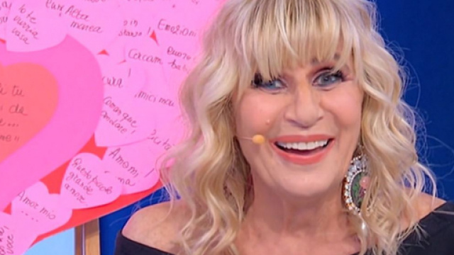 Uomini e Donne, registrazione 16 gennaio: Gemma di nuovo corteggiata, Armando attaccato da Veronica.