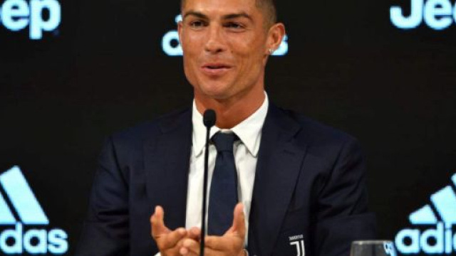 Juventus, Cristiano Ronaldo &egrave; tornato ad allenarsi in gruppo