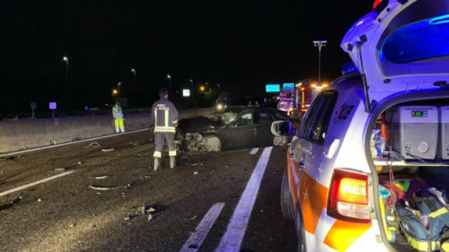 Calabria, pedone travolto e ucciso da un'autovettura.