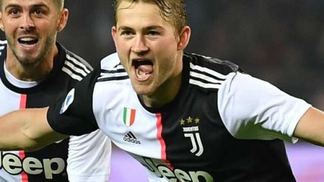 Esteban Cambiasso ha parlato di De Ligt.