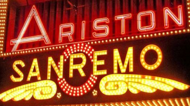 Il teatro Ariston, storica casa del Festival di Sanremo.