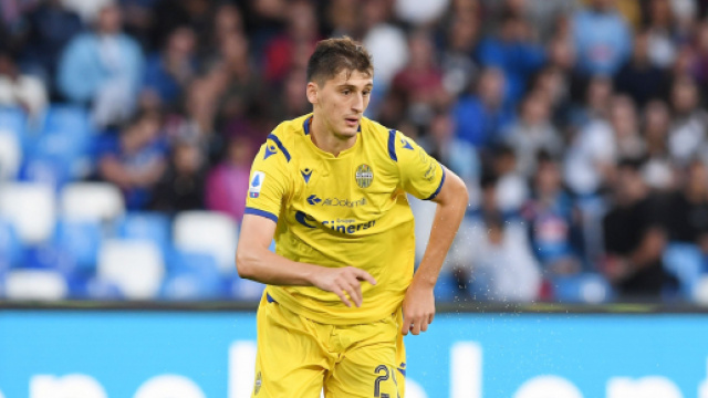 Hellas Verona, Kumbula recupera per il Lecce