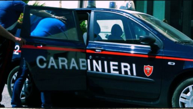 Il padre e marito violento &egrave; stato arrestato dai Carabinieri.