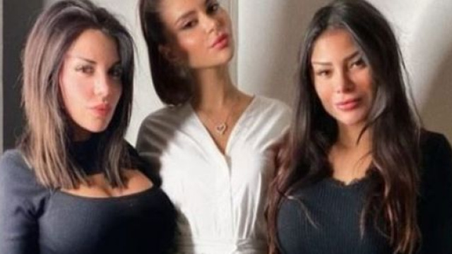 Les Marseillais : Ma&euml;va Genham et Laura Lempika clashent apr&egrave;s leur op&eacute;ration. Credit: Instagram