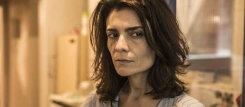 Arieta Corr&ecirc;a vive Leila em "Amor de M&atilde;e". (Reprodu&ccedil;&atilde;o/TV Globo)