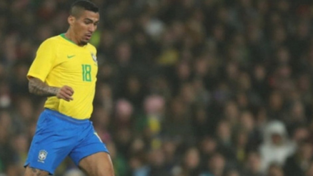 Allan con la maglia della nazionale brasiliana.