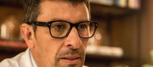 Milhem Cortaz &eacute; Matias em 'Amor de M&atilde;e'. (Divulga&ccedil;&atilde;o/TV Globo)