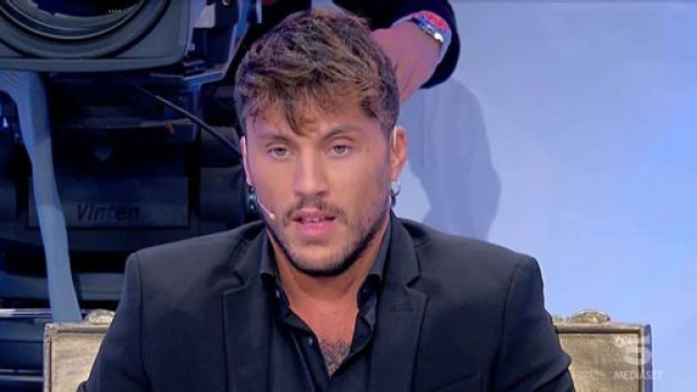 Giulio commenta la reazione di Giovanna: 'Avrebbe dovuto rispettare i miei sentimenti'.