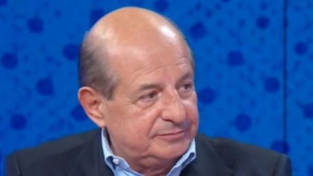 Roma: violento incidente per Giancarlo Magalli, il presentatore sta bene.