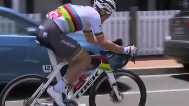 Il Campione del Mondo Mads Pedersen impegnato al Tour Down Under