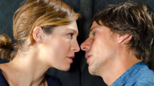 Un posto al sole Arianna (Samanta Piccinetti) e Andrea (Davide Devenuto)