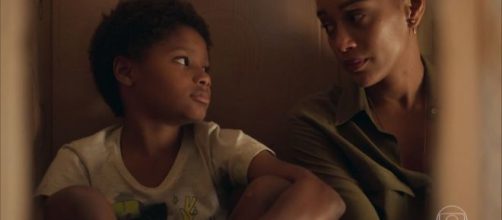 A cena na novela "Amor de M&atilde;e" deixou muitas pessoas comovidas, como Tais Ara&uacute;jo. (Reprodu&ccedil;&atilde;o/Rede Globo)