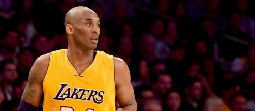 Kobe Bryant jogando pelo Lakers em abril de 2016, em Los Angeles. ( Divulga&ccedil;&atilde;o )