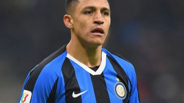 Inter, la forma fisica di Sanchez ha fatto scattare l'allarme, assalto ad una punta