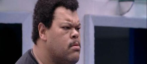 Babu Santana se irritou e bateu boca no 'BBB20' . (Reprodu&ccedil;&atilde;o/TV Globo)