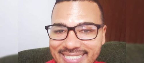 Jonas tinha ferimento de faca no rosto. (Arquivo Pessoal)