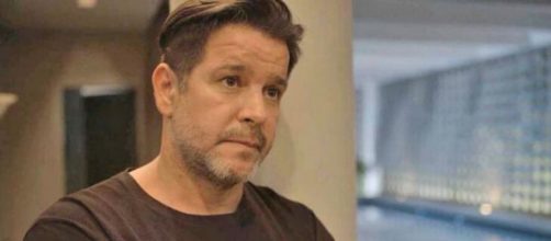 Raul far&aacute; proposta a Sandro em 'Amor de M&atilde;e'. (Divulga&ccedil;&atilde;o/Gshow)