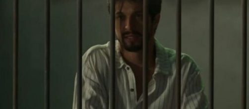 Marcos ser&aacute; conhecido como o tio traficante de Sofia em 'Bom Sucesso'. (Reprodu&ccedil;&atilde;o/TV Globo)