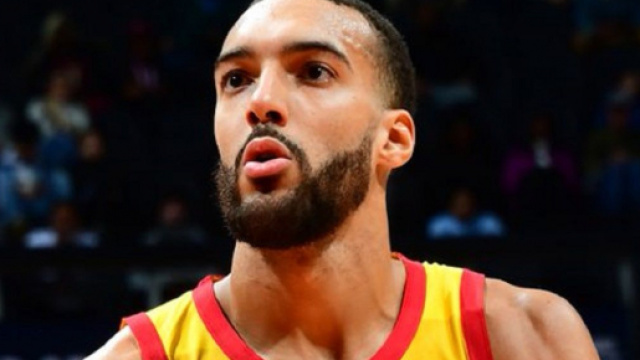 Rudy Gobert et le Jazz encha&icirc;nent (Credit : Twitter Rudy Gobert)