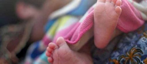 A beb&ecirc; morreu de traumatismo craniano ap&oacute;s agress&atilde;o do pai. (Arquivo Blasting News)