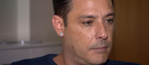 Cantor Vav&aacute; desabafou em reportagem para o 'Domingo Espetacular'. (Arquivo Blasting News)