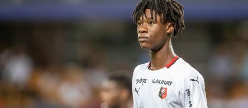 A jovem sensa&ccedil;&atilde;o Eduardo Camavinga j&aacute; &eacute; uma realidade no Rennes. (Arquivo Blasting News)